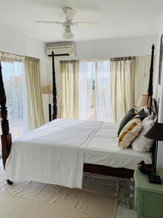 شقة Panoramic Sea View Penthouse With Jacuzzi And 450 Sqm Terrace أنتيب المظهر الخارجي الصورة
