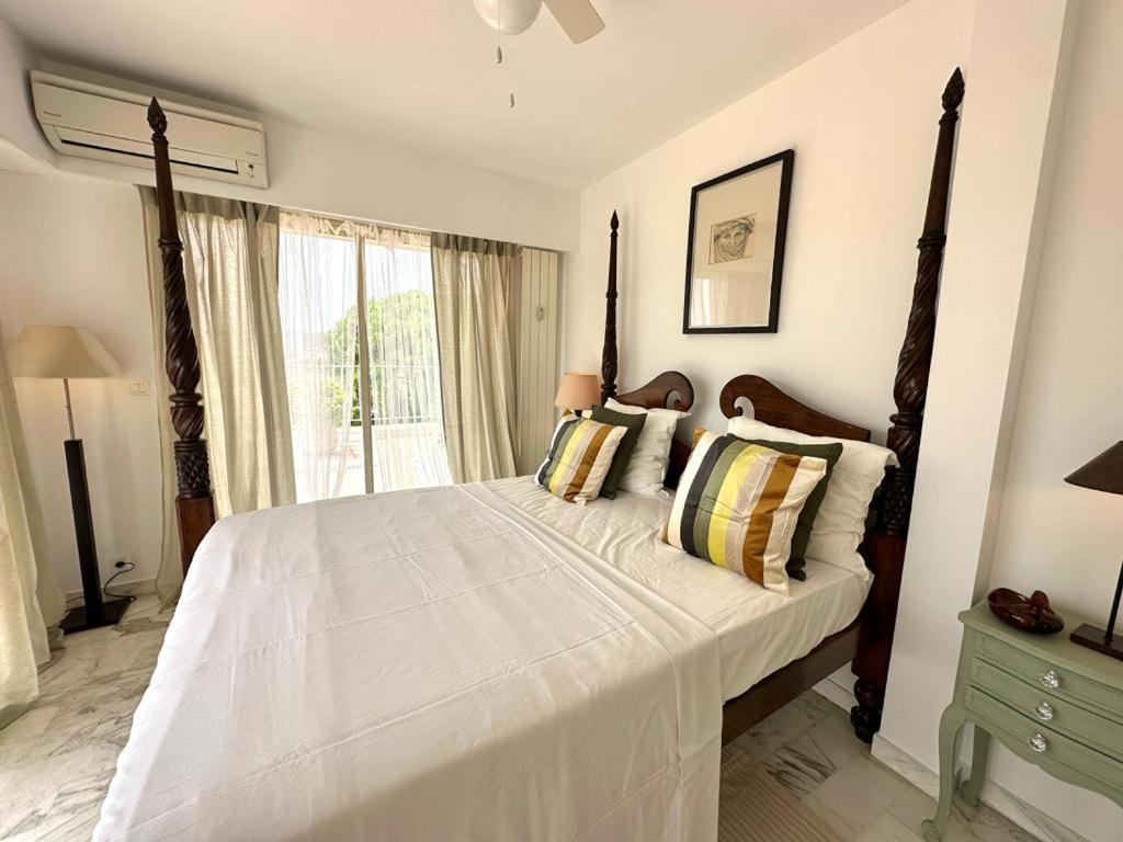 شقة Panoramic Sea View Penthouse With Jacuzzi And 450 Sqm Terrace أنتيب المظهر الخارجي الصورة